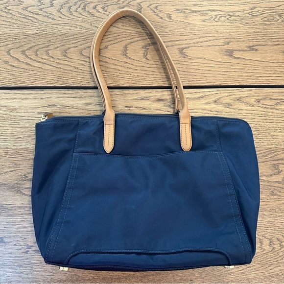 Michael Kors Kelsey Nylon Tote Bag Medium Navy Blue - Picture 2 of 11